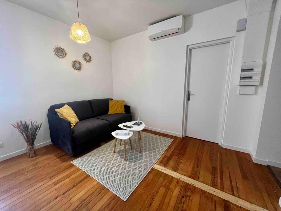 Appartement Climatise 4 Personnes / Centre-Ville Besancon Bagian luar foto