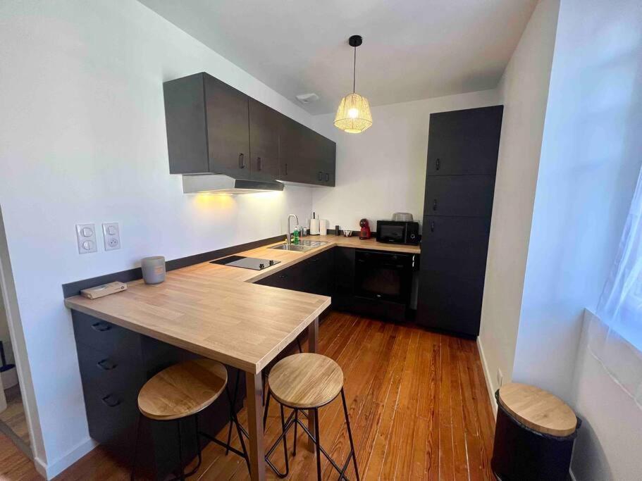 Appartement Climatise 4 Personnes / Centre-Ville Besancon Bagian luar foto