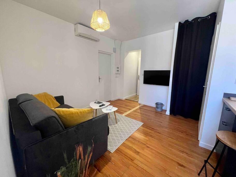 Appartement Climatise 4 Personnes / Centre-Ville Besancon Bagian luar foto